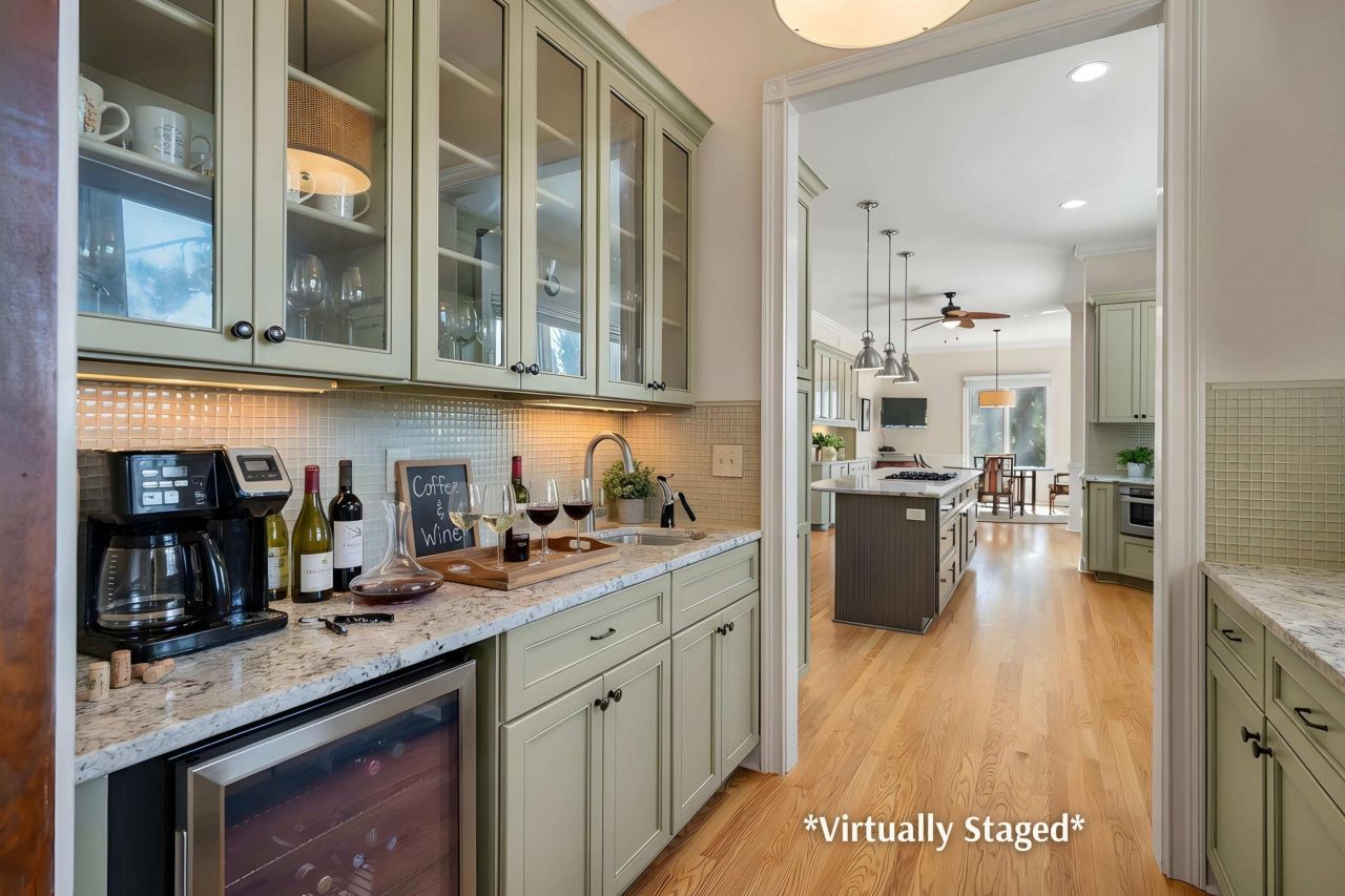 31 Berkshire Hall Photo 10