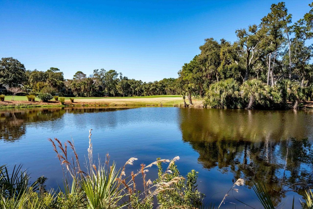 31 Berkshire Hall Photo 18