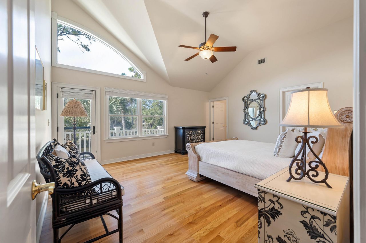 31 Berkshire Hall Photo 43