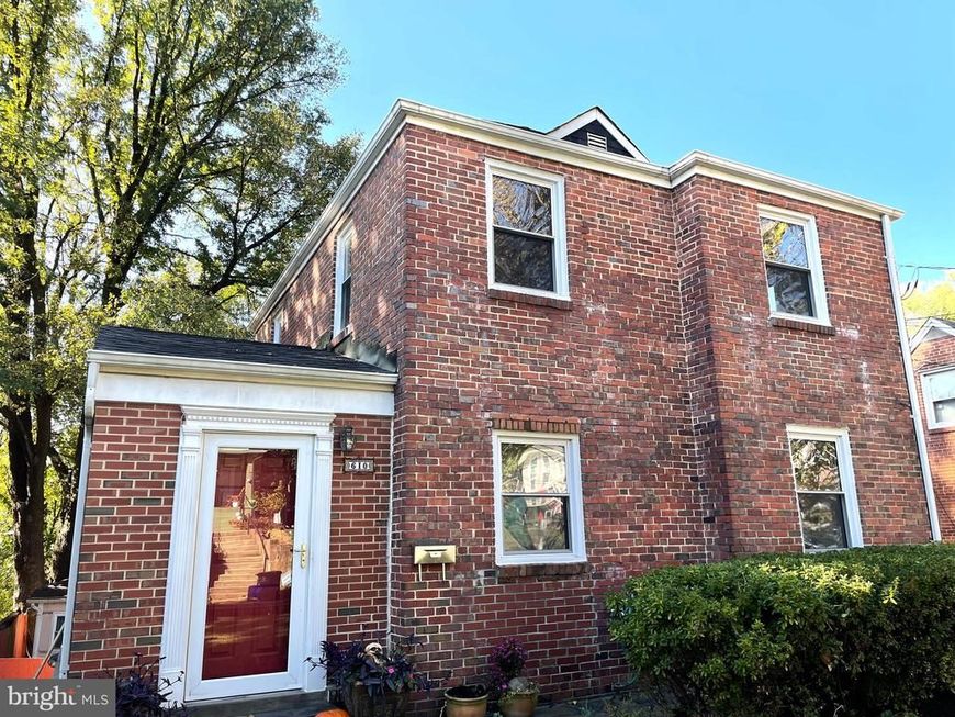 610 Ritchie Avenue, Silver Spring, MD 20910 Main Photo