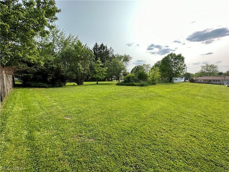 Creed Circle, Campbell, OH 44405 Photo 4