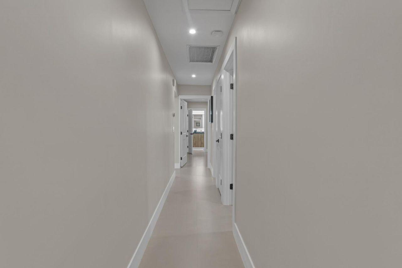 755 S Rainbow Drive, Hollywood, FL 33021 Photo