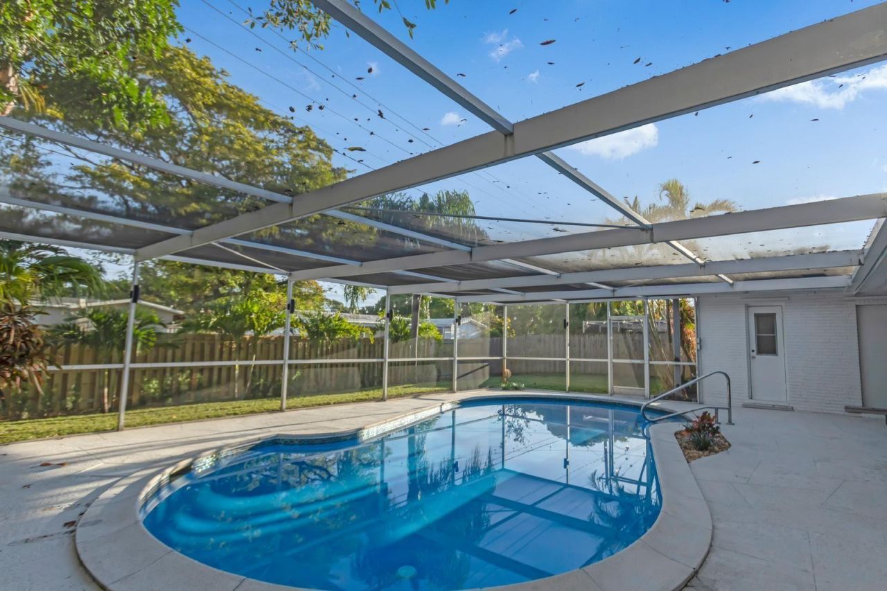 755 S Rainbow Drive, Hollywood, FL 33021 Photo