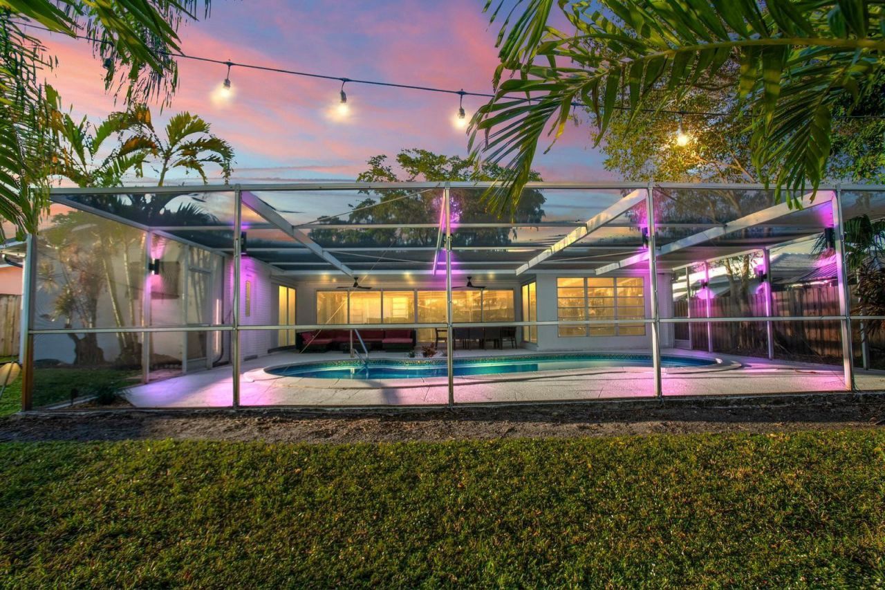 755 S Rainbow Drive, Hollywood, FL 33021 Photo