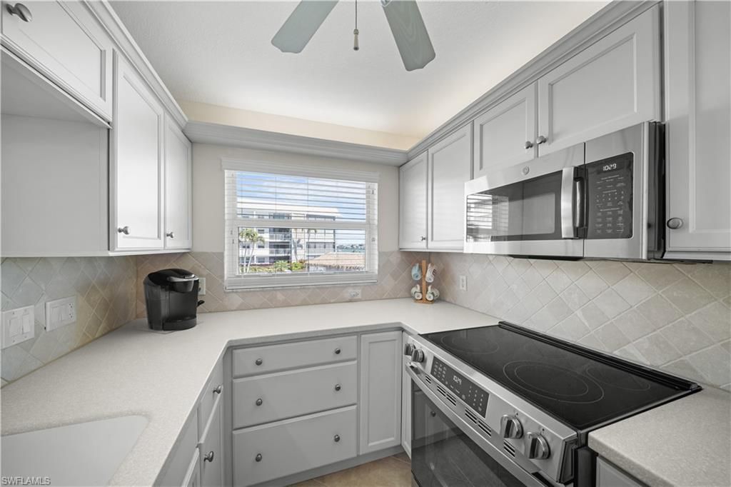 3000 Gulf Shore Blvd N, Unit 214, Naples, FL 34103 Photo