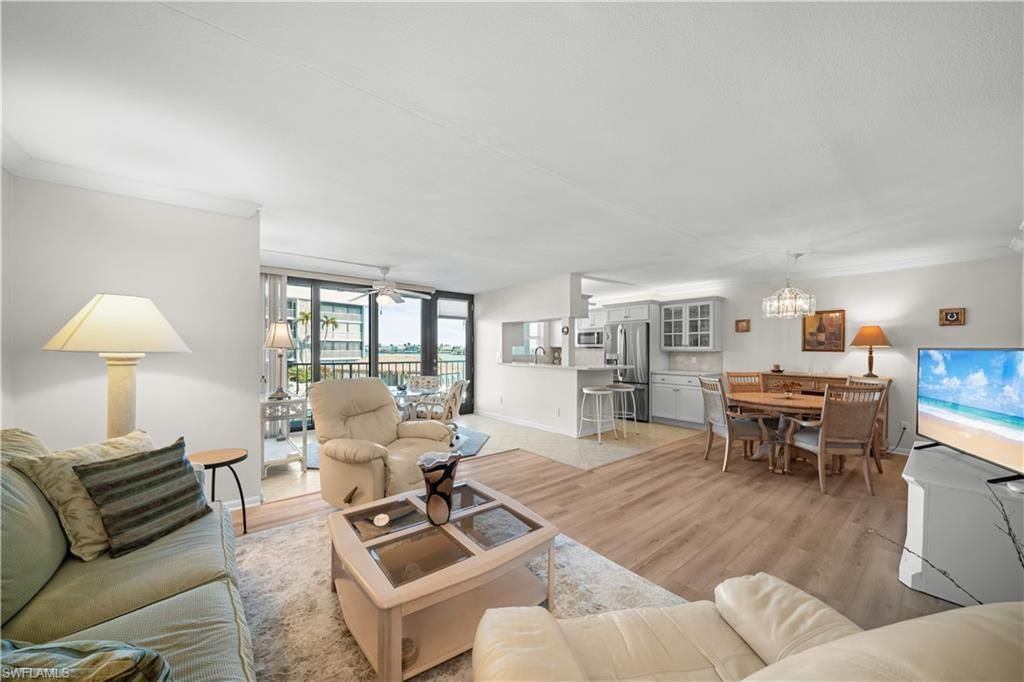 3000 Gulf Shore Blvd N, Unit 214, Naples, FL 34103 Photo