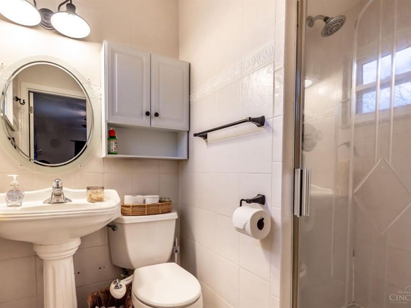 5600 Antoninus Drive, Green Township, OH 45238 Photo 18