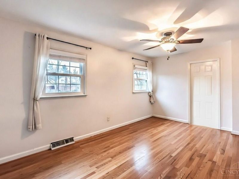 5600 Antoninus Drive, Green Township, OH 45238 Photo 19