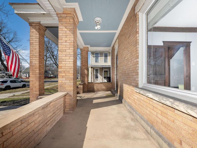 907 W High Street , Mount Vernon, OH 43050 Photo 4