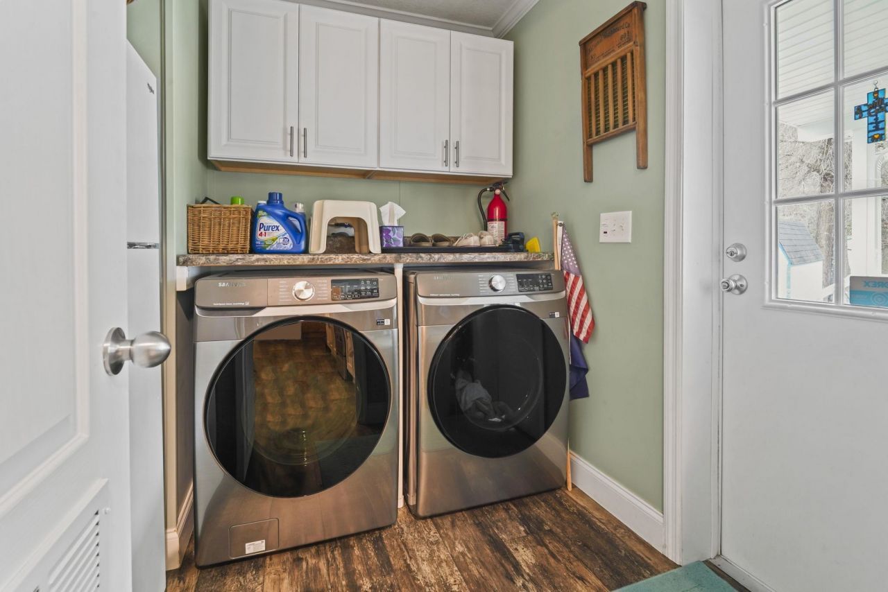 904 Southpark Dr. Photo 14