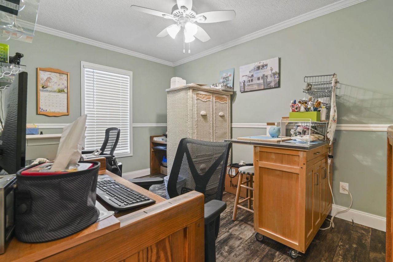 904 Southpark Dr. Photo 21