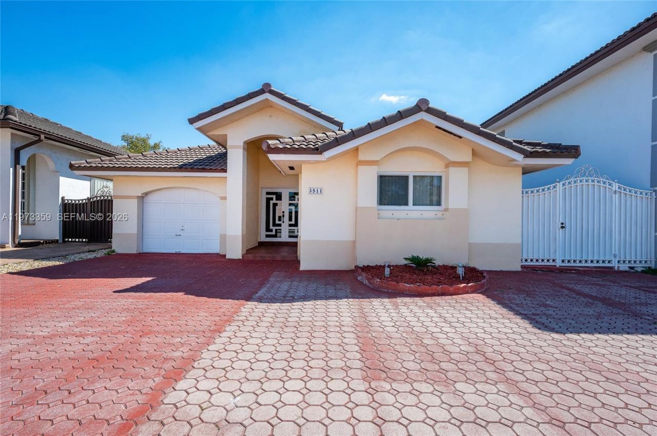 3511 SW 154th Ct, Miami, FL 33185 Photo