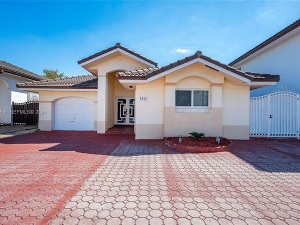 3511 SW 154th Ct, Miami, FL 33185