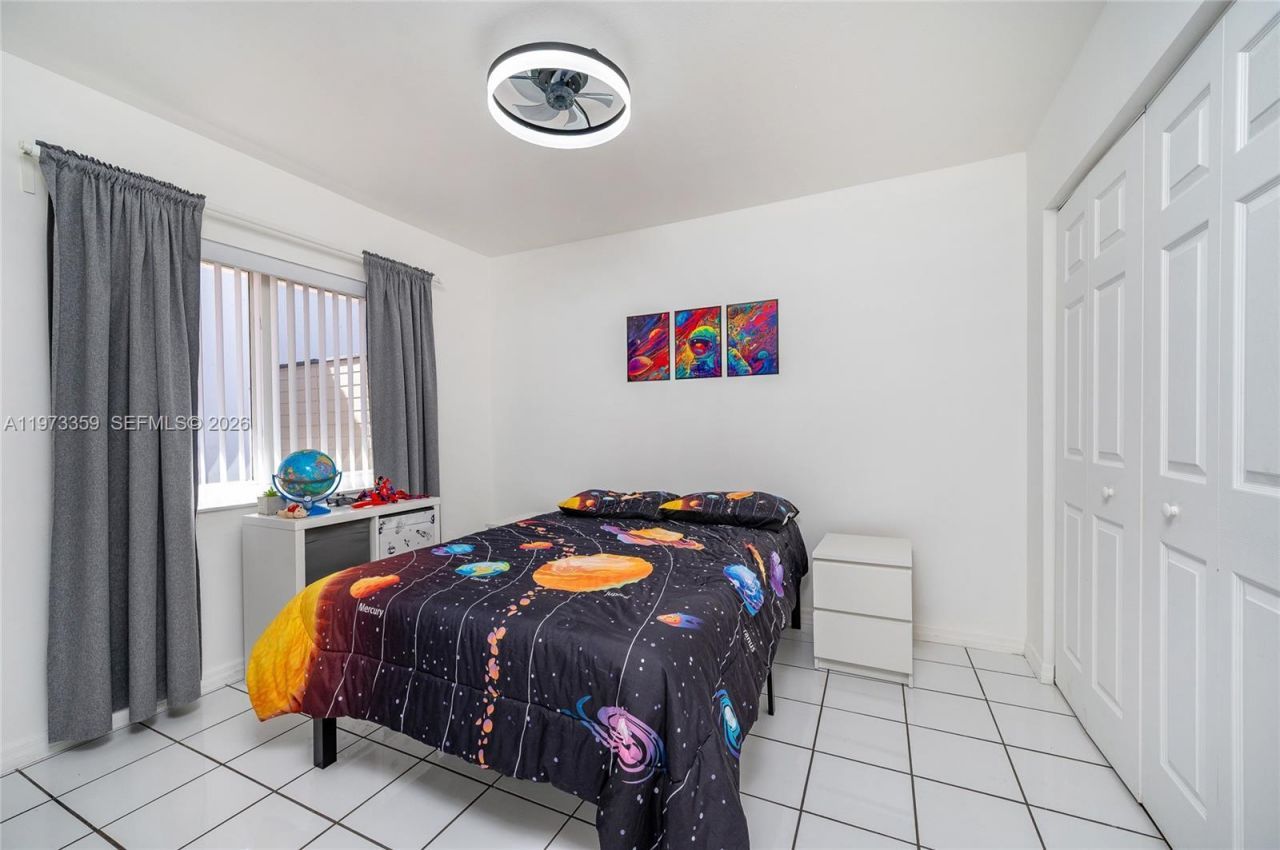 3511 SW 154th Ct, Miami, FL 33185 Photo