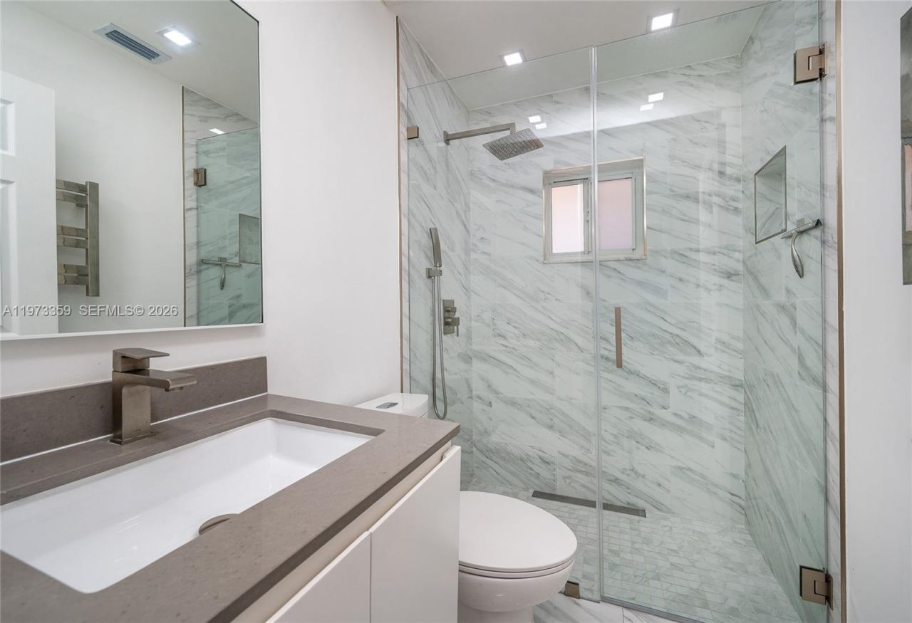 3511 SW 154th Ct, Miami, FL 33185 Photo