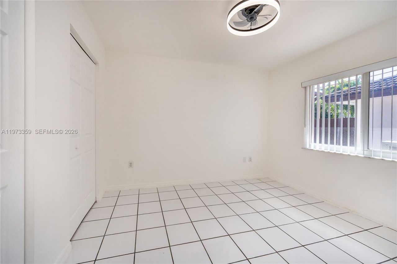 3511 SW 154th Ct, Miami, FL 33185 Photo