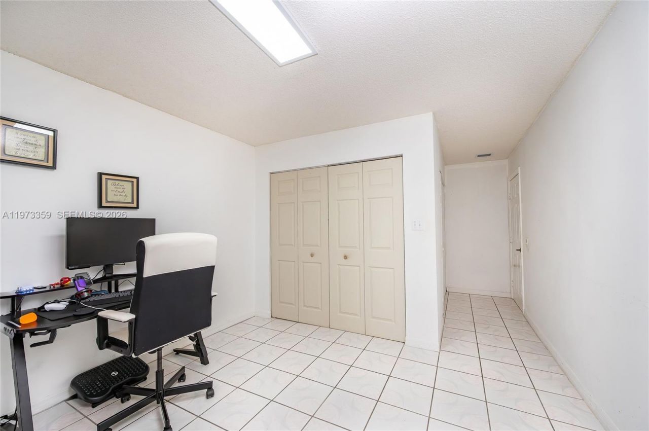 3511 SW 154th Ct, Miami, FL 33185 Photo