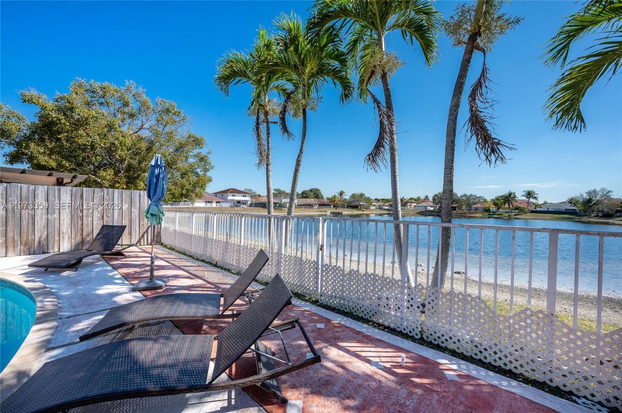 3511 SW 154th Ct, Miami, FL 33185 Photo