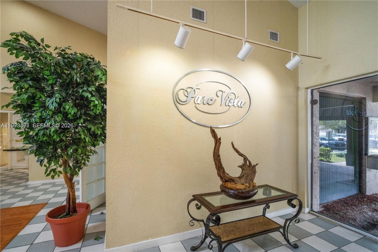 9516 SW 140th Ct, Unit 9516, Miami, FL 33186 Photo
