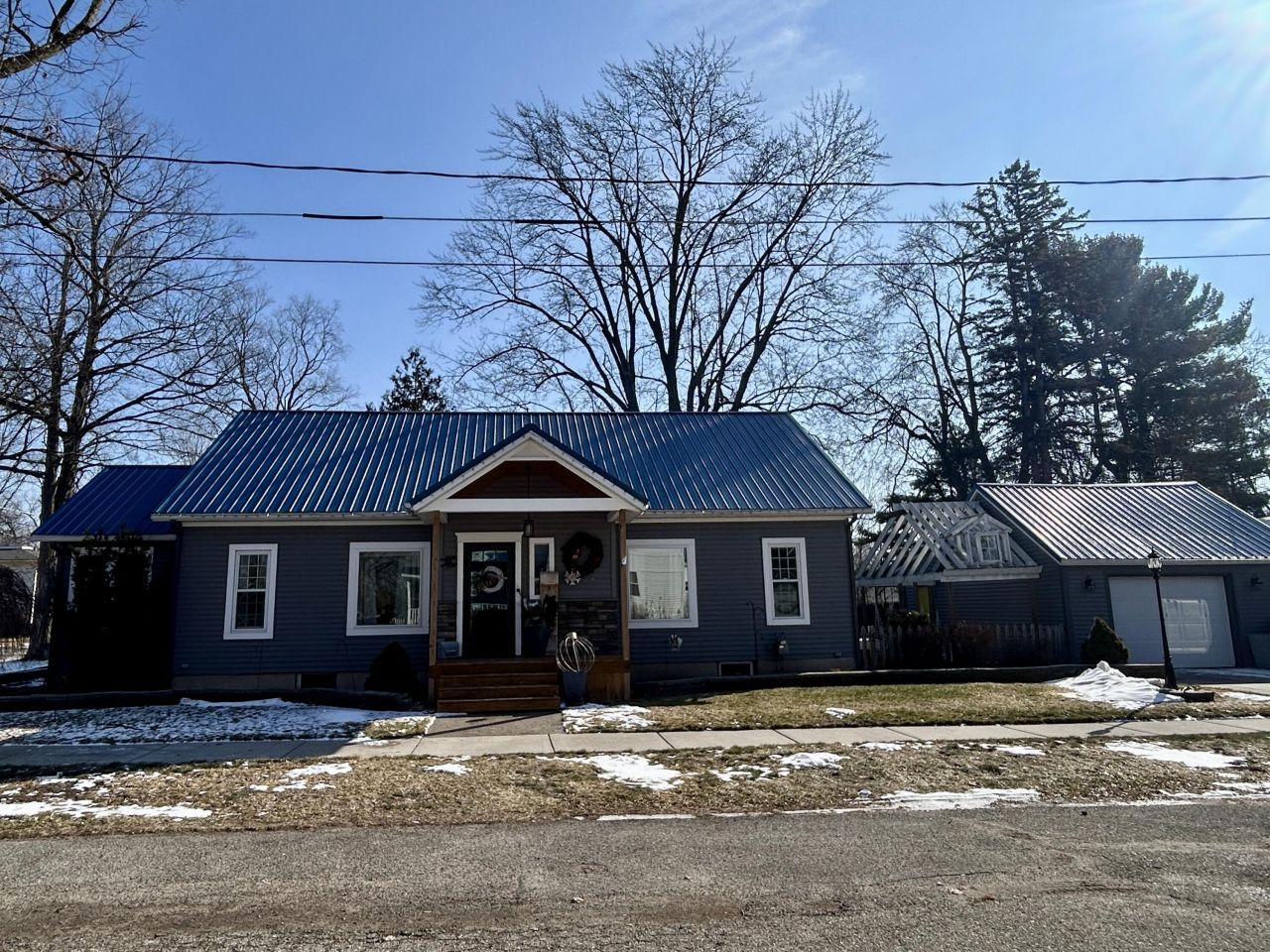 88 N Grant Street Ne, Cedar Springs, MI 49319 Main Photo