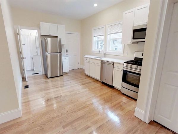 8 Claremon St, Unit 1, Somerville, MA 02144