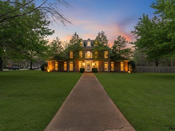 923 WOODLAND TRACE LN, Cordova, TN 38018