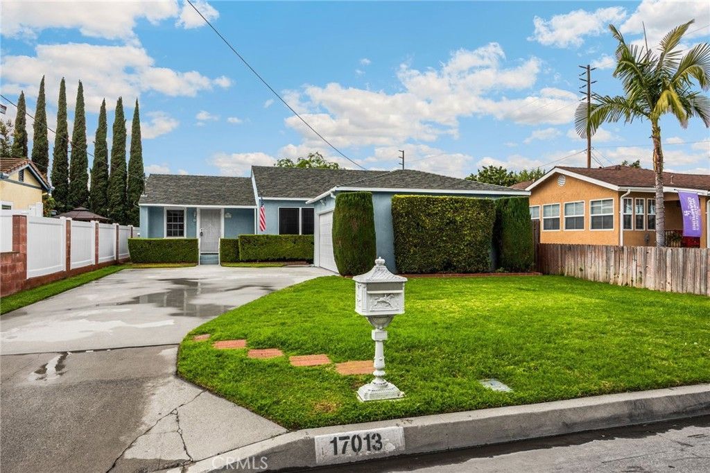17013 California, Bellflower, CA 90706 Main Photo