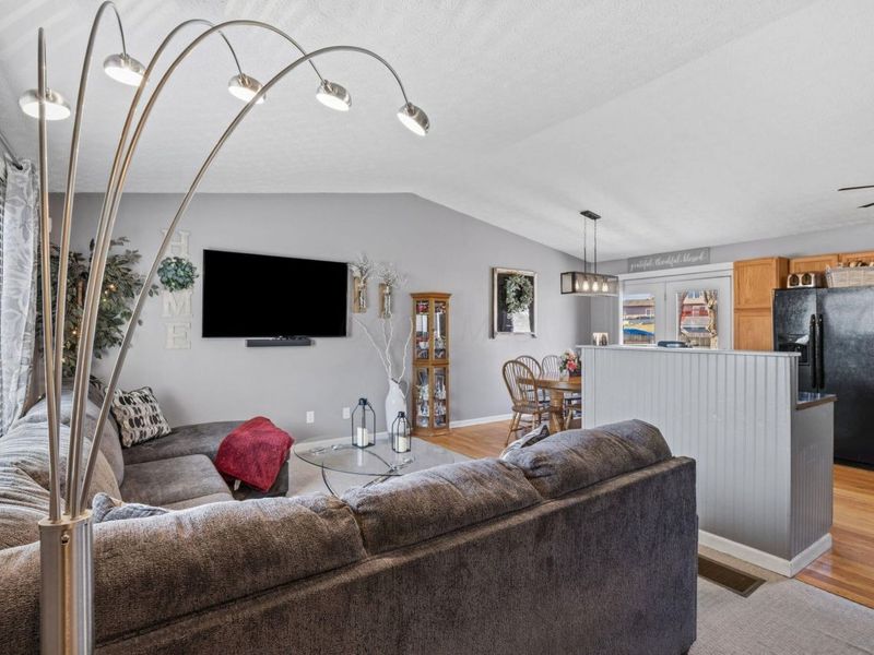 3939 Marsha Drive, Columbus, OH 43207 Photo 10