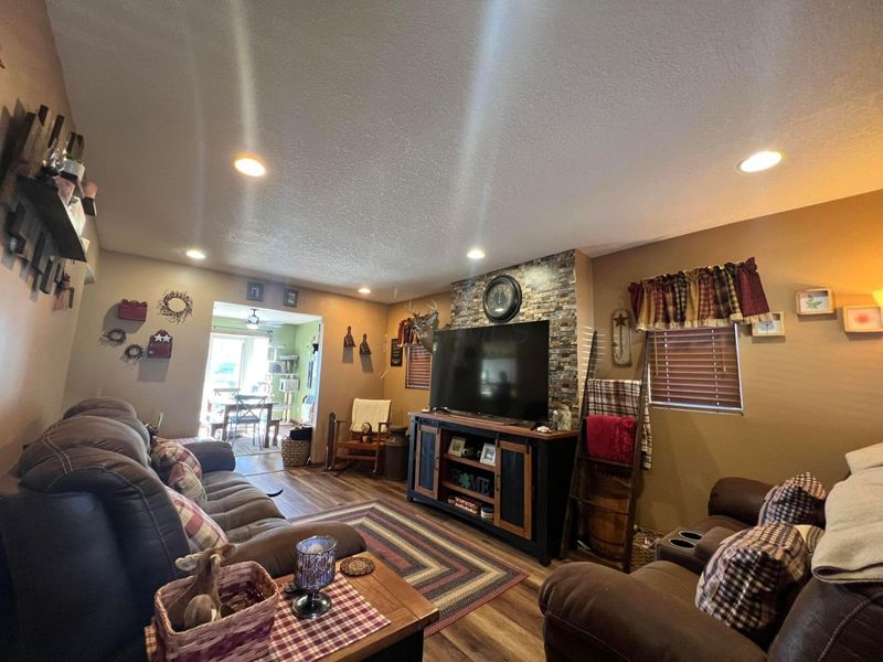 15 W Postal Avenue, Newark, OH 43055 Photo 2