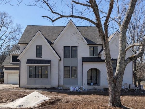 835 Brook Hollow Rd , Nashville, TN 37205