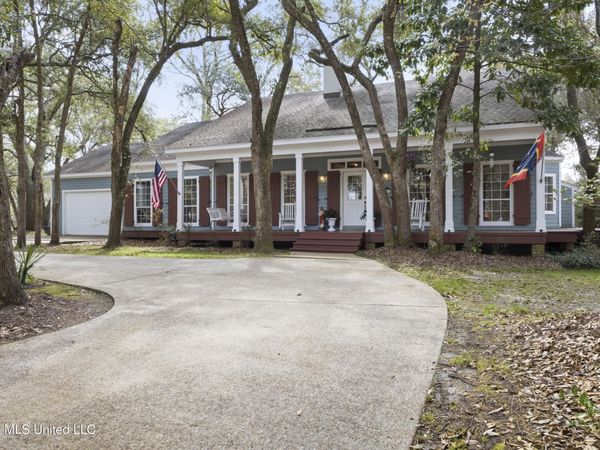 22479 Glad Acres Road, Pass Christian, MS 39571
