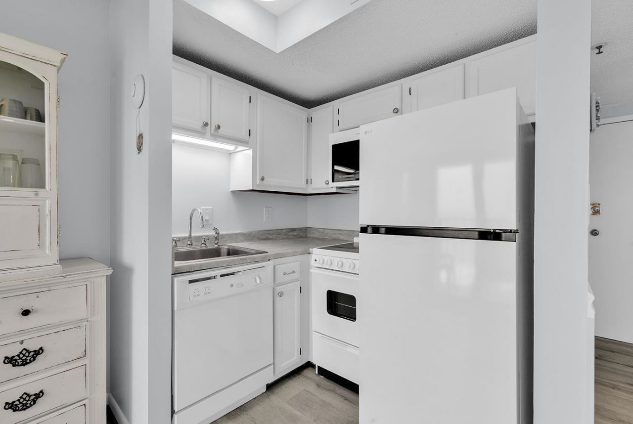 5905 S Kings Hwy. Photo 11