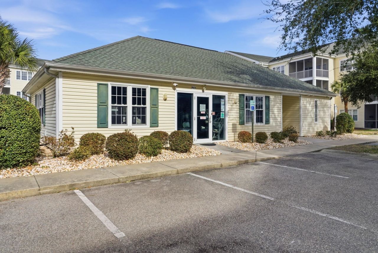 601 Hillside Dr. N Photo 17