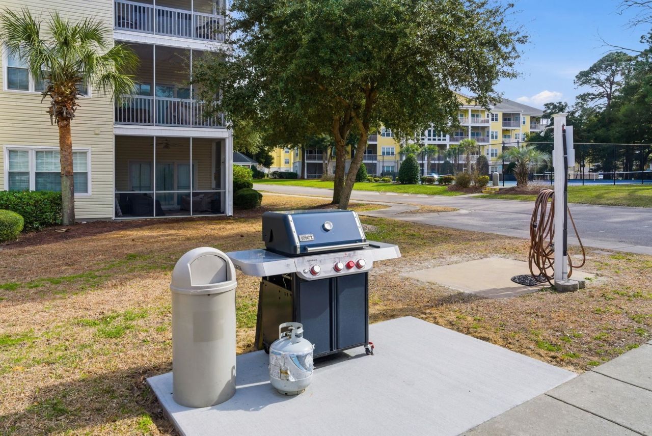 601 Hillside Dr. N Photo 18