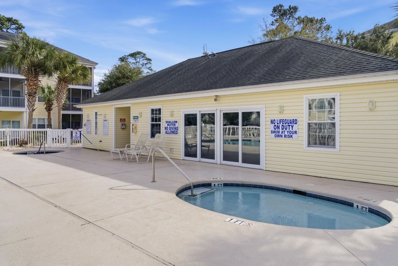 601 Hillside Dr. N Photo 19