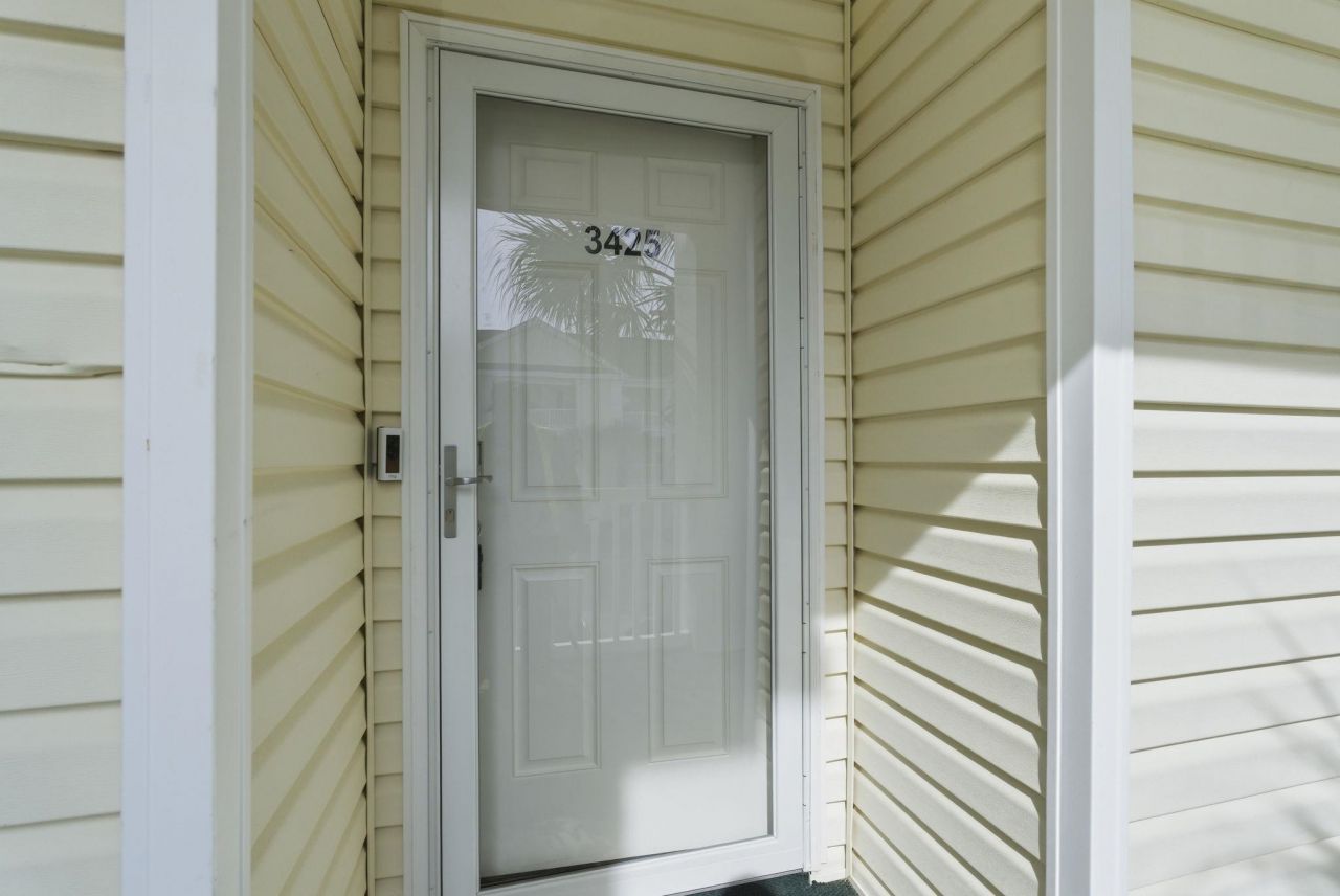 601 Hillside Dr. N Photo 23