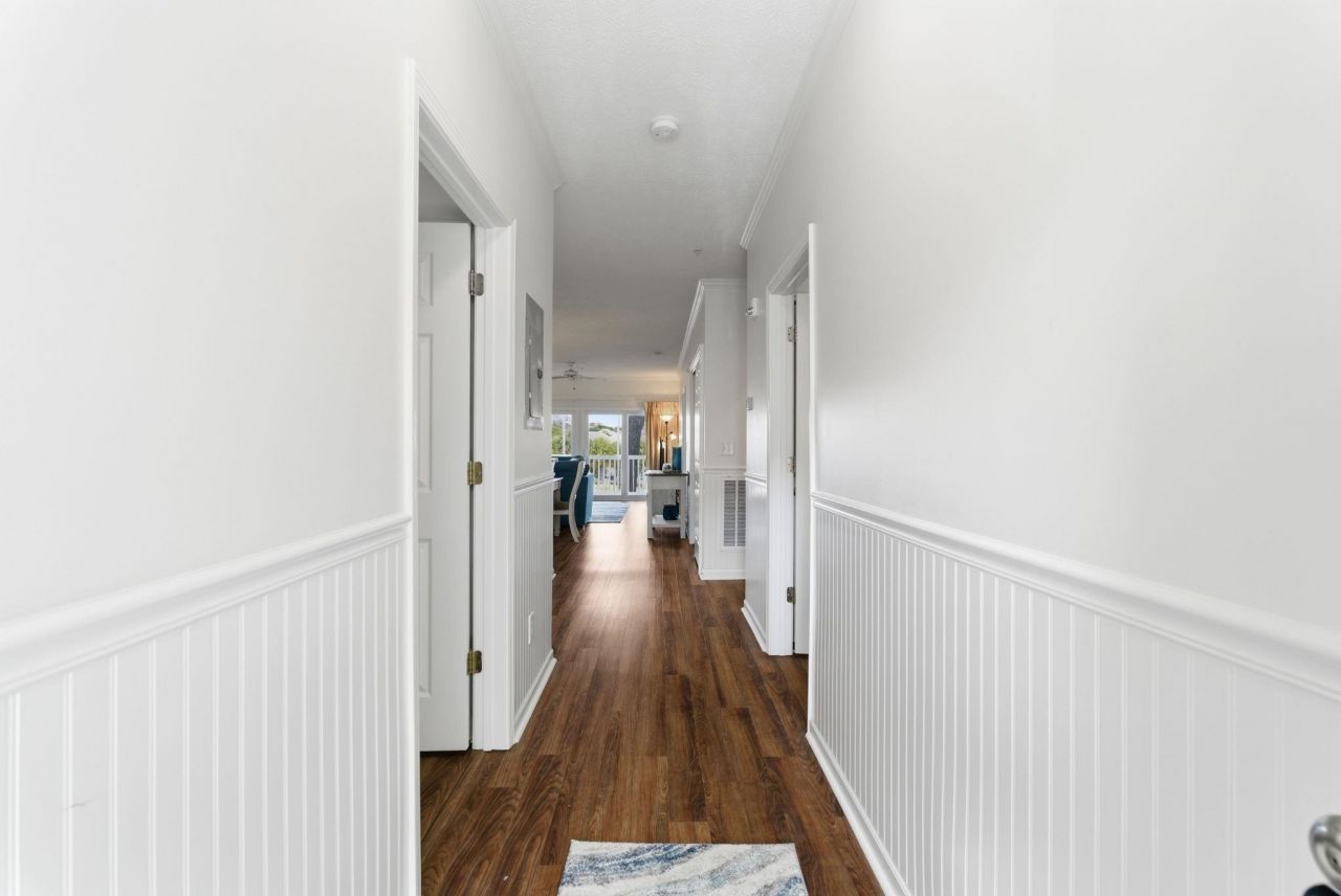 601 Hillside Dr. N Photo 24