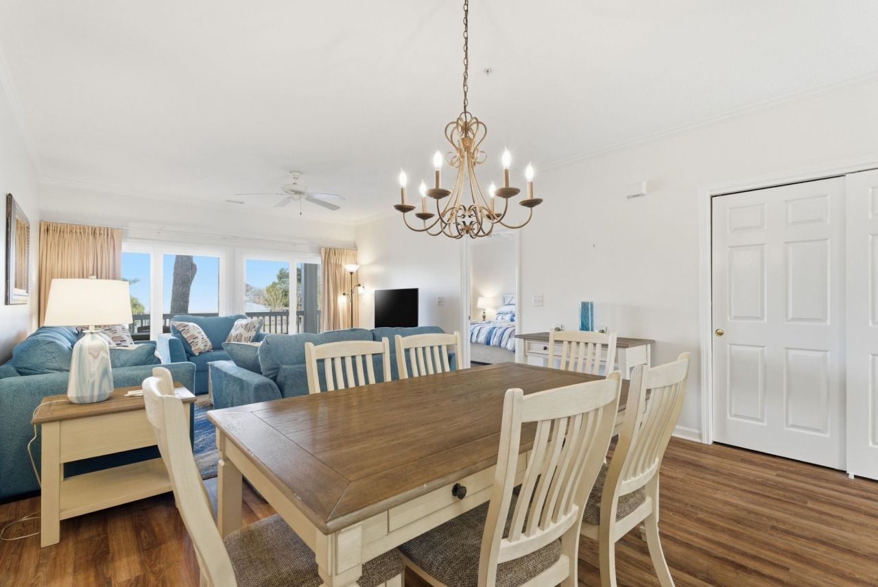 601 Hillside Dr. N Photo 25