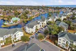 601 Hillside Dr. N photo 4