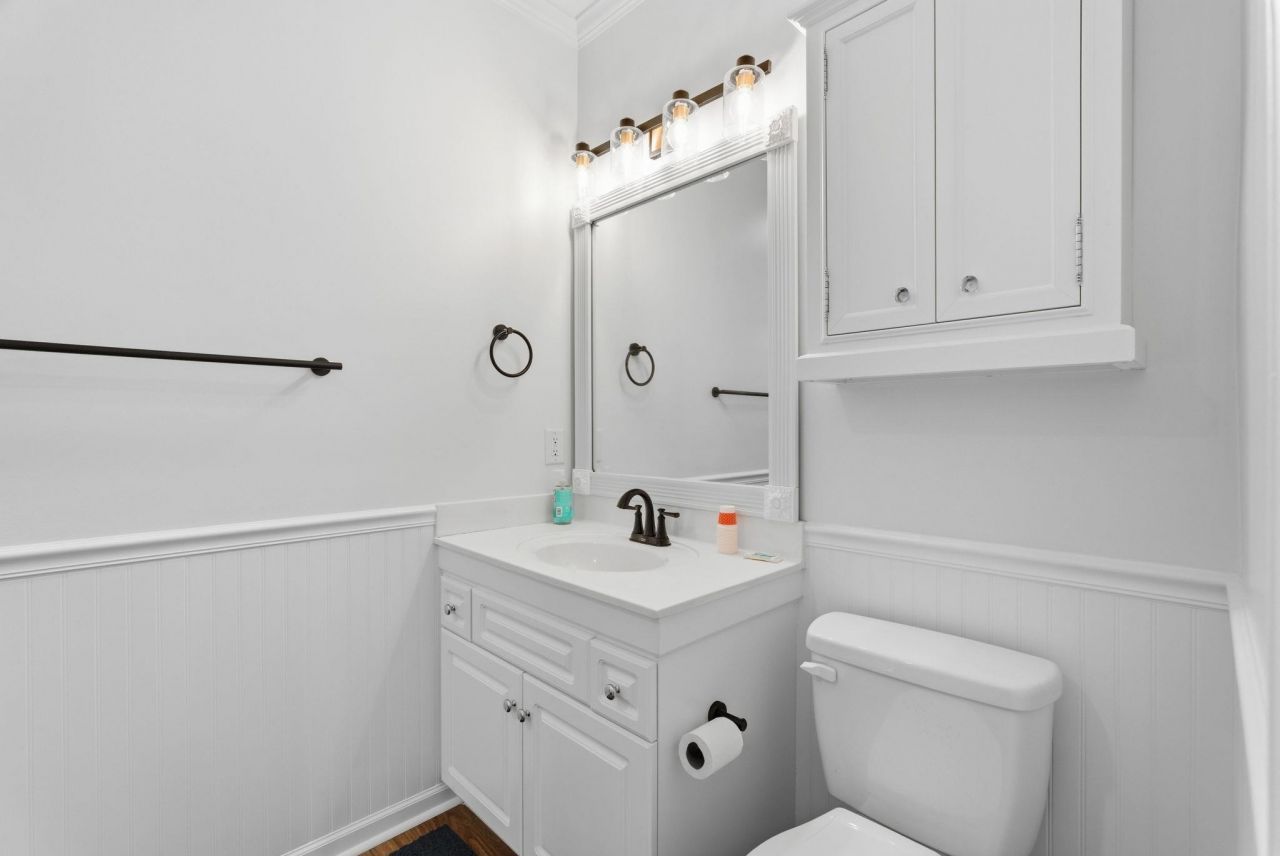 601 Hillside Dr. N Photo 34