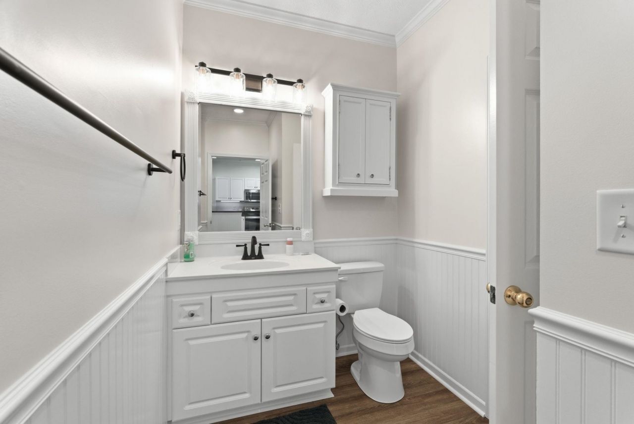 601 Hillside Dr. N Photo 36