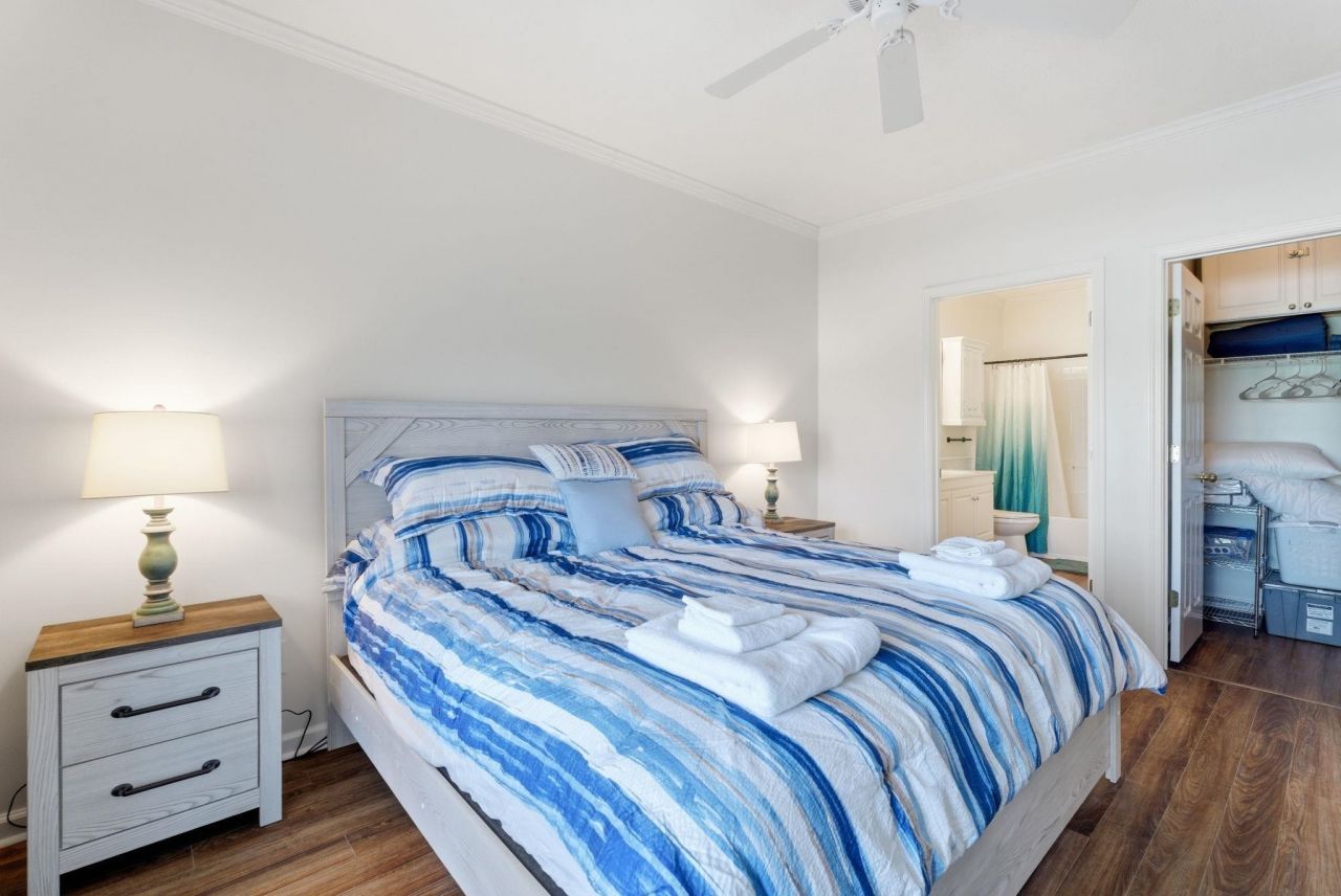 601 Hillside Dr. N Photo 42