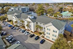 601 Hillside Dr. N photo 4