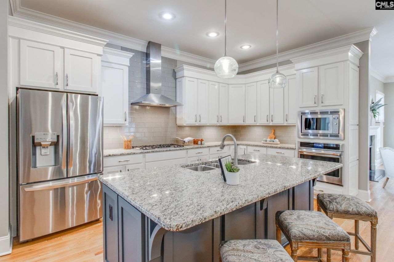 934 Battenkill Court  Photo 12