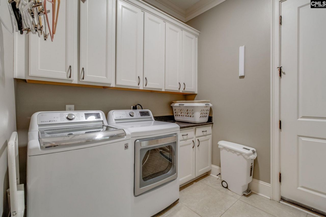 934 Battenkill Court  Photo 25