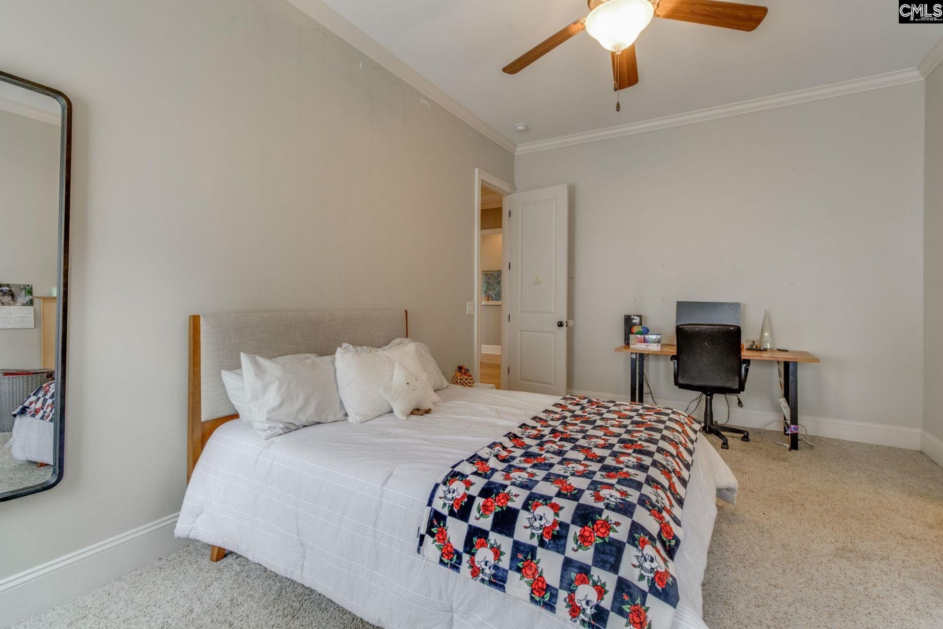 934 Battenkill Court Photo 30