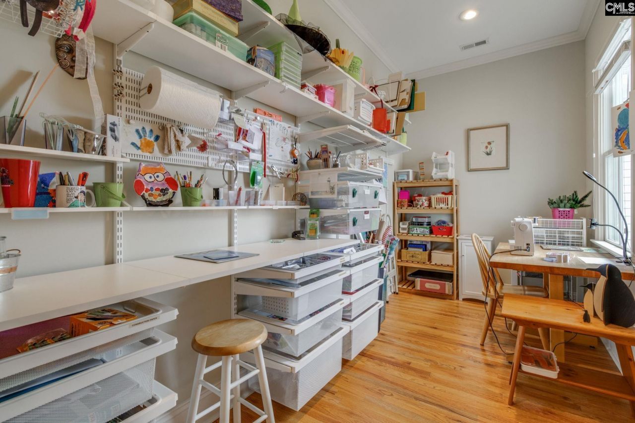 934 Battenkill Court  Photo 40