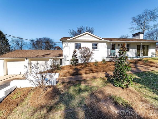 11 Clinton Street , Weaverville, NC 28787