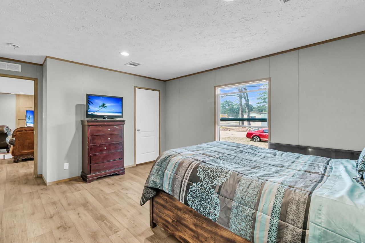 110 Frankie Lane Photo 21