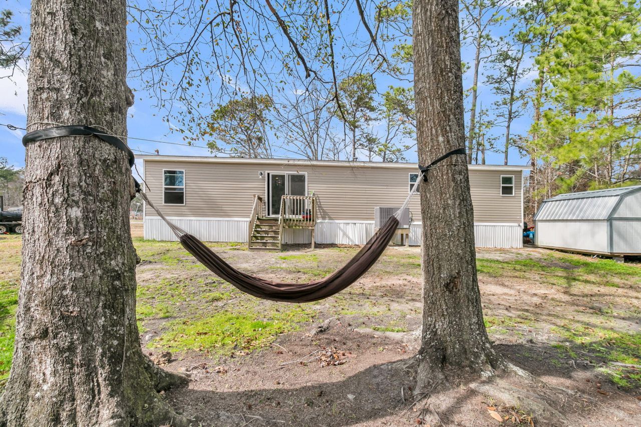 110 Frankie Lane Photo 31